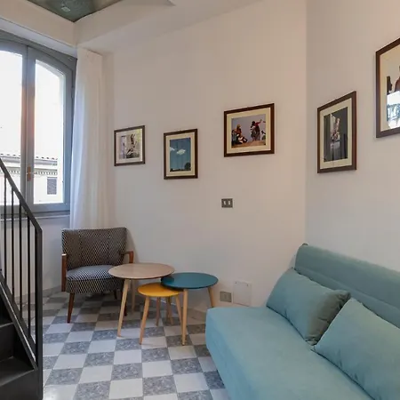 Ihost - Pasteur 15 Milano